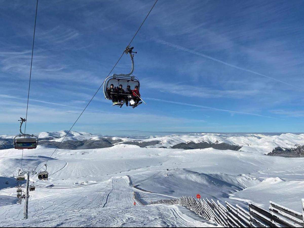 Mountain View Daire Sinaia Dış mekan fotoğraf
